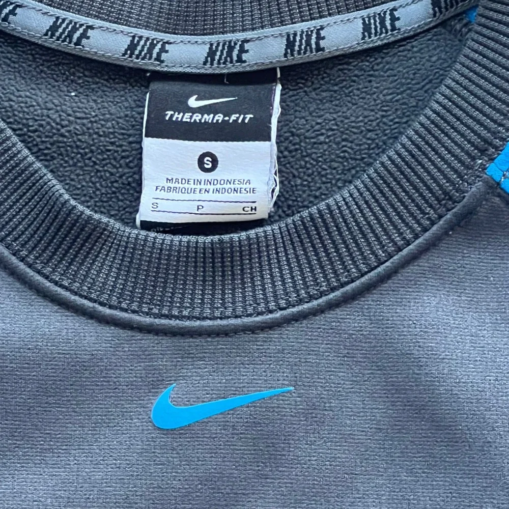 Nike Therma-FIT Crewneck Sweatshirt Grey Blue Raglan Training Pullover Small